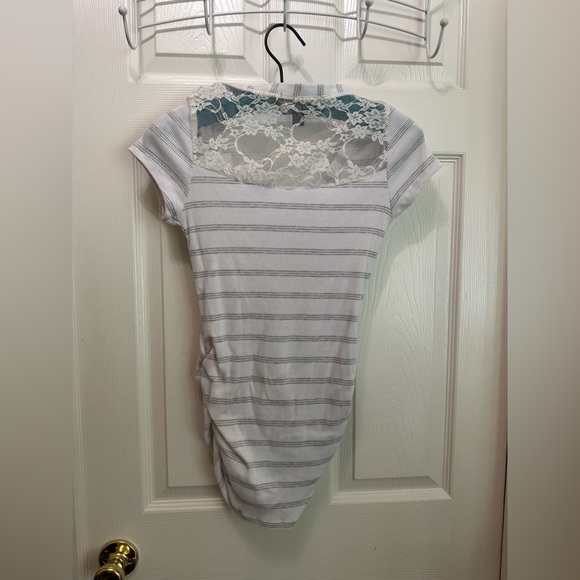 Y2k striped lace back wrenched side tee - Picture 3 of 5